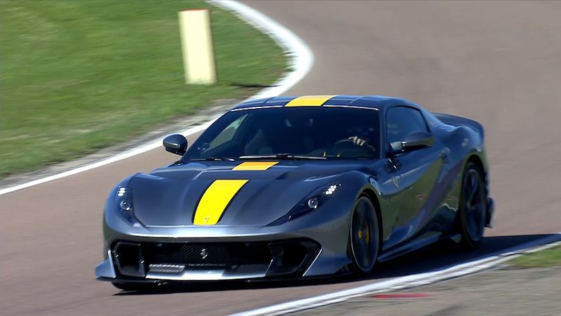 Ferrari představuje novou špičku, 812 Competizione má výkon v astronomických otáčkách